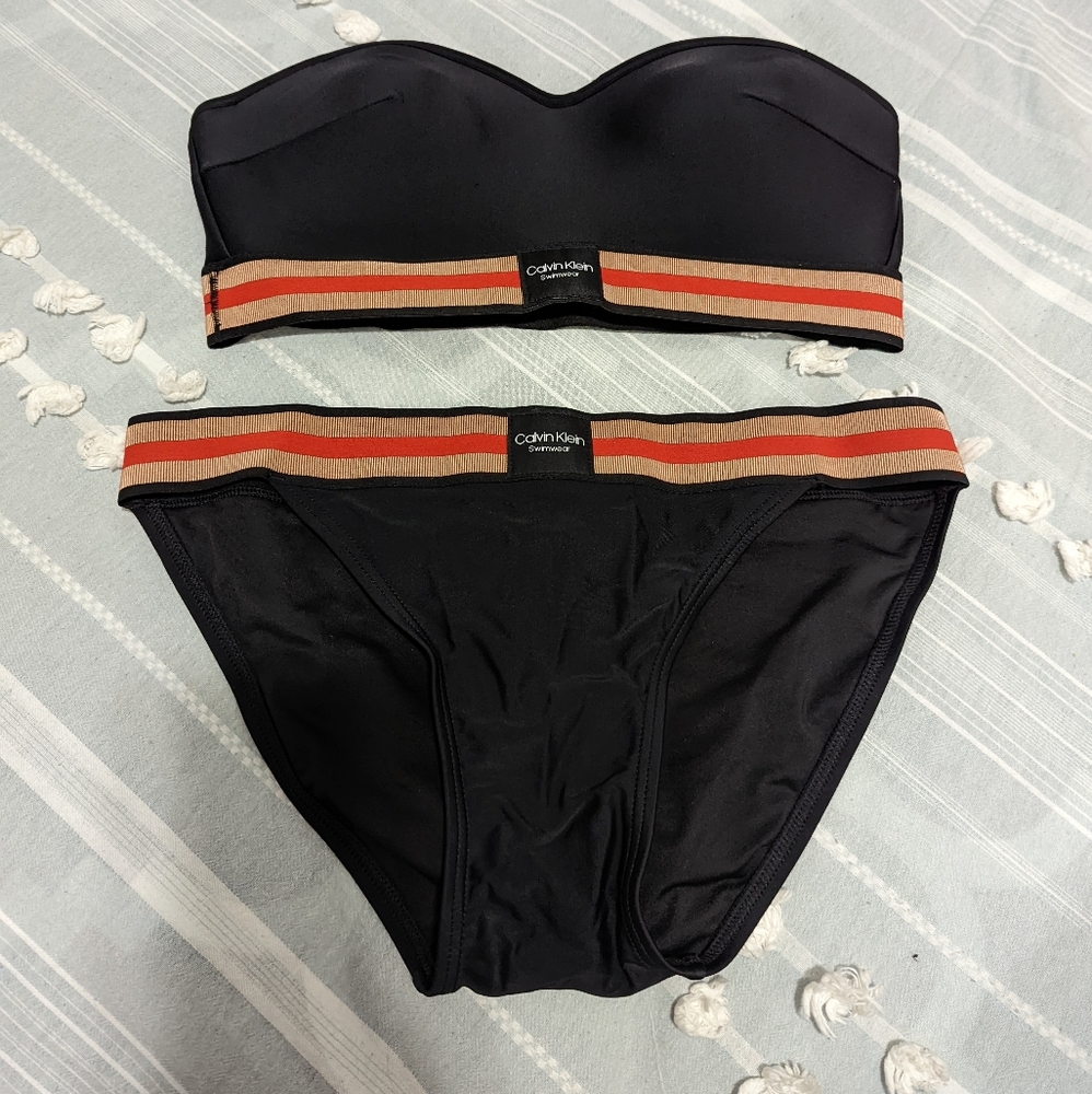 High cut bikini
